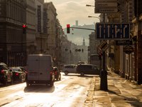 evening-street-in-the-city.jpg