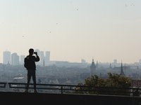 travel-man-shooting-cityscape.jpg