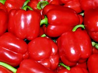 red_peppers_food_vegetables.jpg