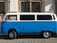 Volkswagen-Bus-T2-Transporter.jpg