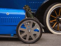 vintage-blue-cars.jpg